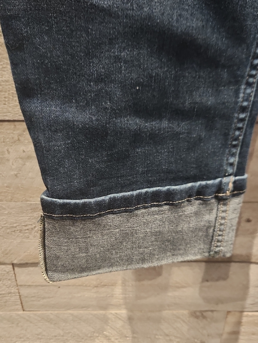 NWT LEE Indigo Riders Distressed Capris Denim Jeans w/Copper Button Sz 12 Avg - Picture 5 of 10